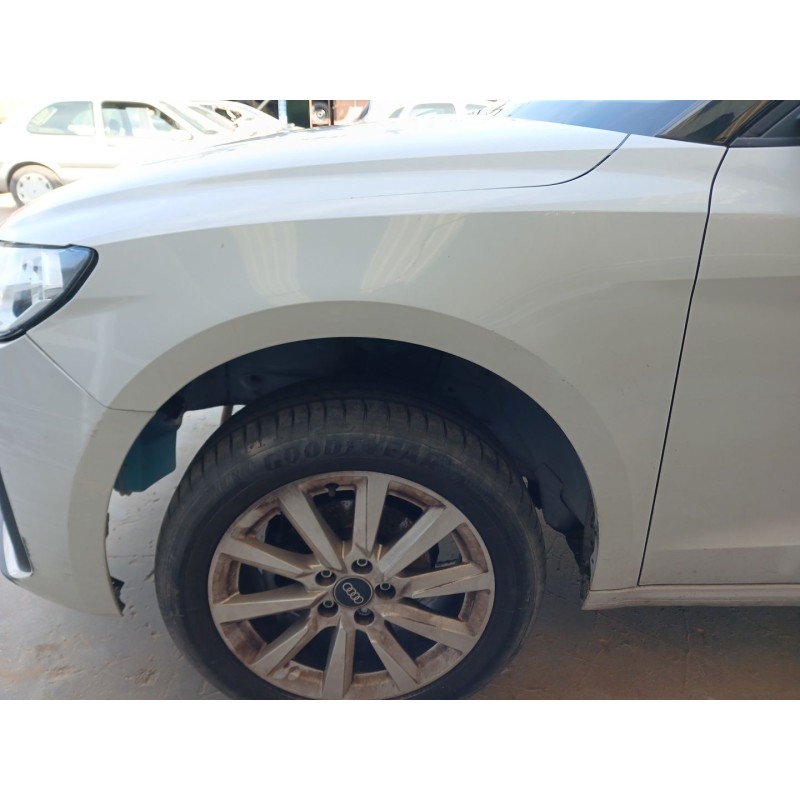 Recambio de aleta delantera izquierda para audi a1 sportback (gba) 25 tfsi referencia OEM IAM - Blanco 2