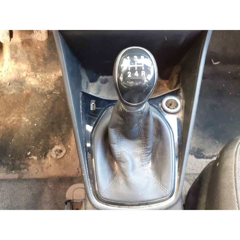 Recambio de pomo palanca cambio para ford fiesta (ce1) trend referencia OEM IAM 2