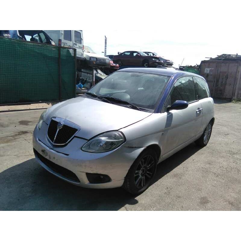 lancia ypsilon (101) del año 2008