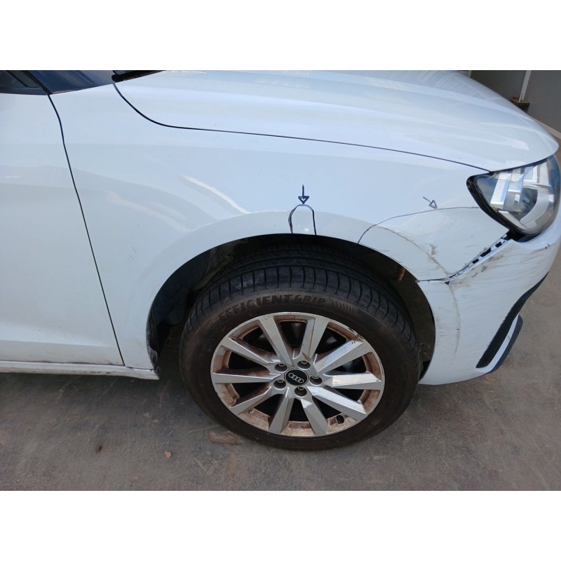 Recambio de aleta delantera derecha para audi a1 sportback (gba) 25 tfsi referencia OEM IAM - Blanco 2