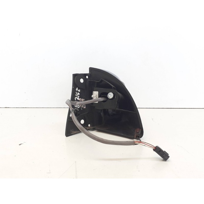 Recambio de retrovisor izquierdo para peugeot 1007 urban referencia OEM IAM 2