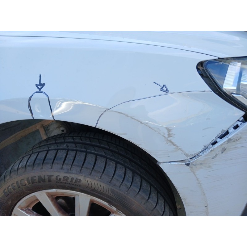 Recambio de aleta delantera derecha para audi a1 sportback (gba) 25 tfsi referencia OEM IAM - Blanco 3