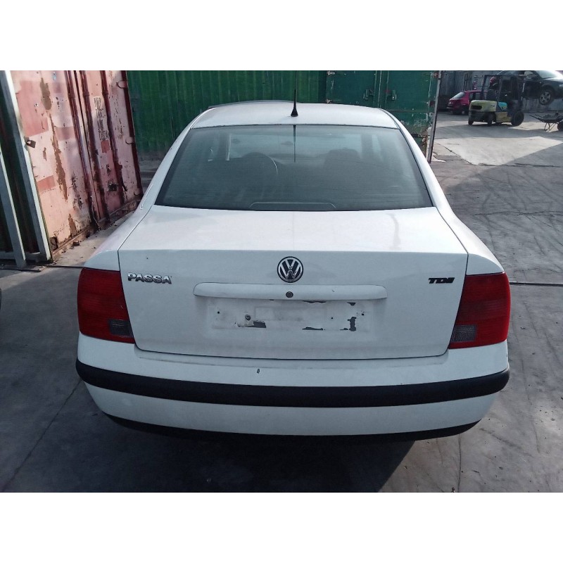 volkswagen passat berlina (3b2) del año 1997