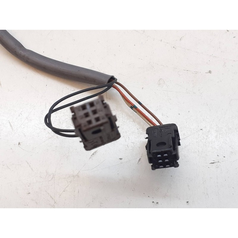Recambio de retrovisor izquierdo para peugeot 1007 urban referencia OEM IAM 4