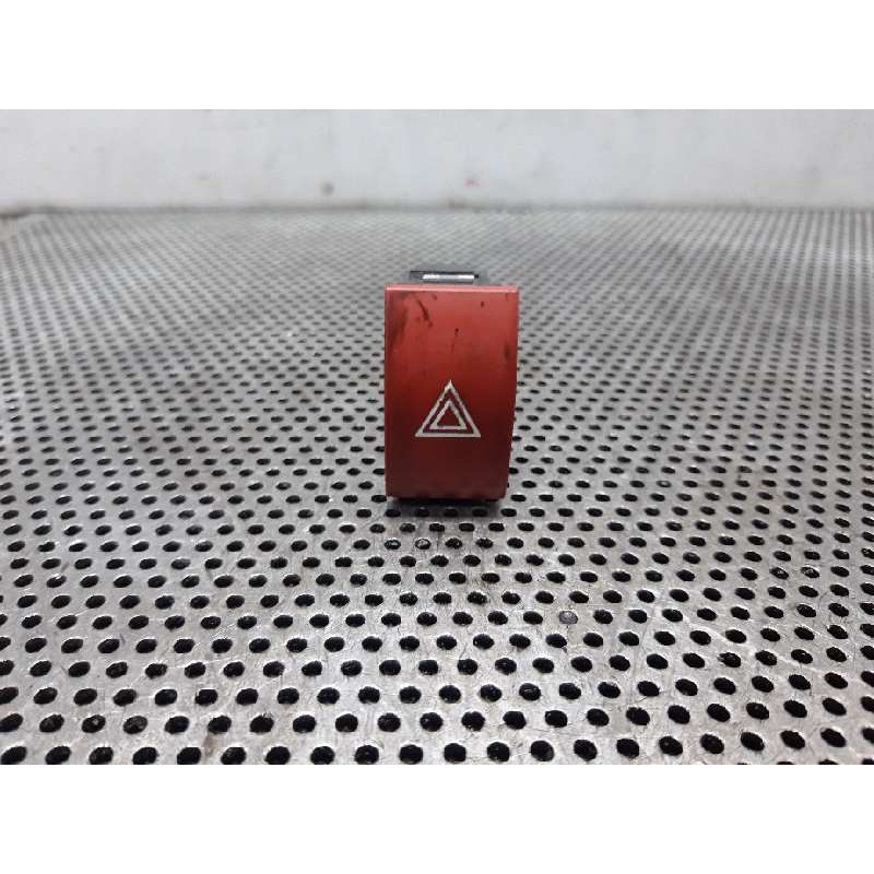 Recambio de warning para kia picanto 1.1 ex referencia OEM IAM   