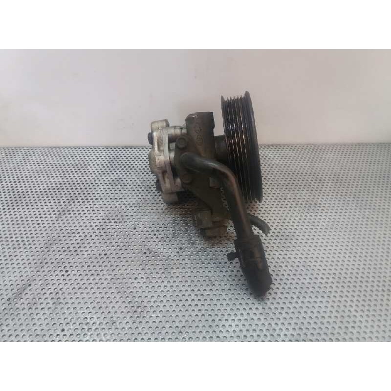 Recambio de bomba direccion para kia carens 2.0 crdi lx monovolumen referencia OEM IAM 0K2KC32600 2