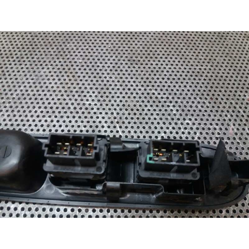 Recambio de mando elevalunas delantero izquierdo para peugeot 307 (s1) xs referencia OEM IAM - Rojo 2
