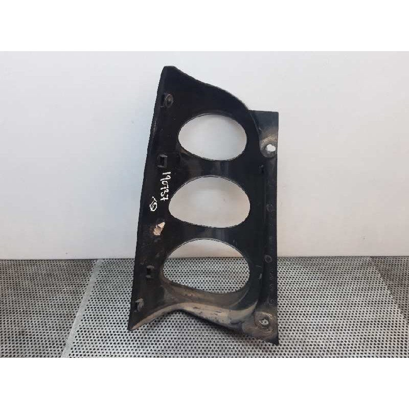 Recambio de molduras traseras para smart coupe básico (37kw) referencia OEM IAM - Negro 2