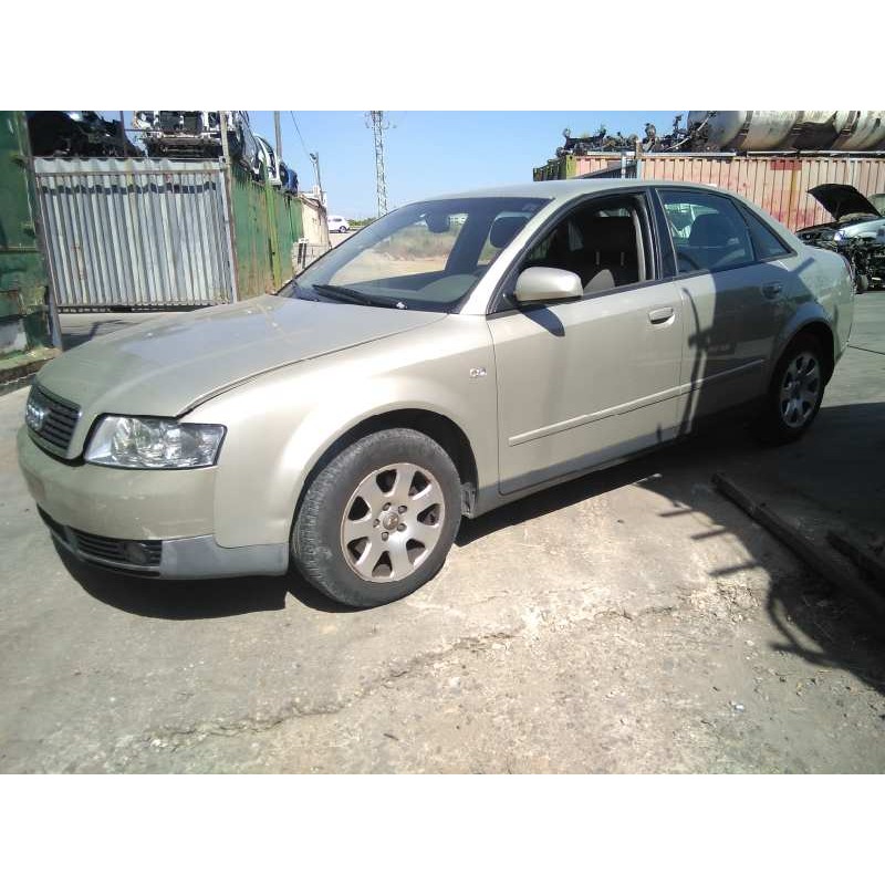 audi a4 berlina (8e) del año 2001