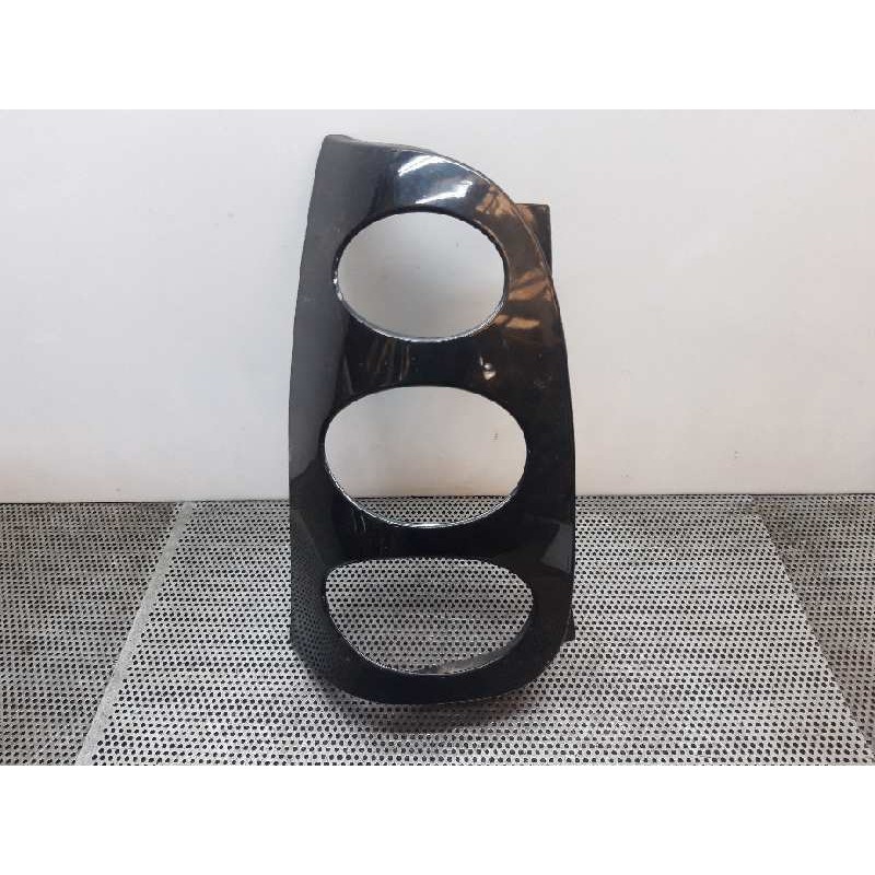Recambio de molduras traseras para smart coupe básico (37kw) referencia OEM IAM   