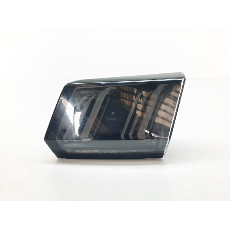 Recambio de piloto trasero derecho interior para peugeot 3008 active pack referencia OEM IAM 9836231380  