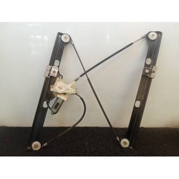 ELEVALUNAS DELANTERO IZQUIERDO 0130821921 A2308201042 