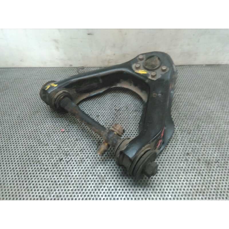 Recambio de brazo suspension superior delantero izquierdo para nissan terrano/terrano.ii (r20) 2.7 turbodiesel referencia OEM IA - Blanco 3