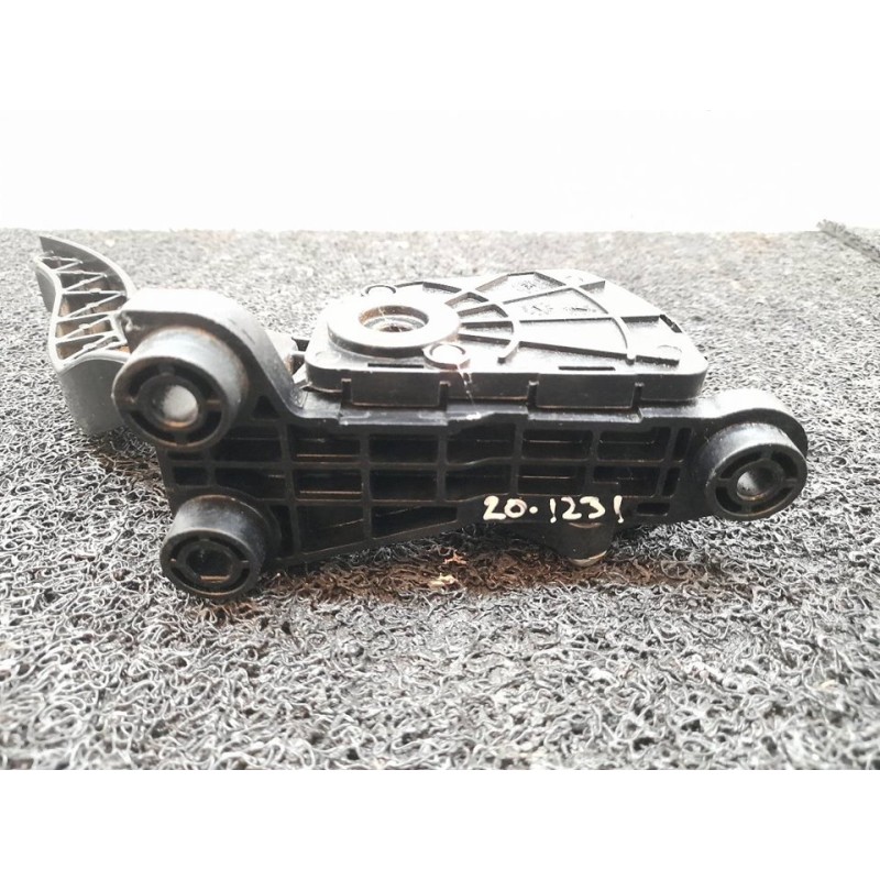 Recambio de potenciometro pedal para hyundai i20 classic referencia OEM IAM 351904A700 - Negro 2