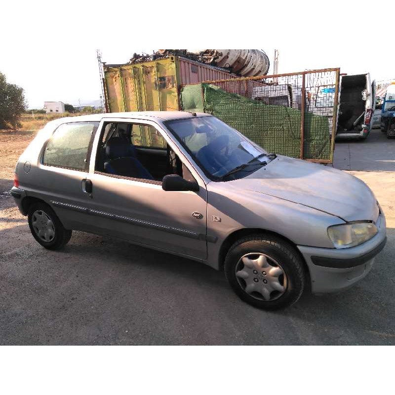 peugeot 106 (s2) del año 2001