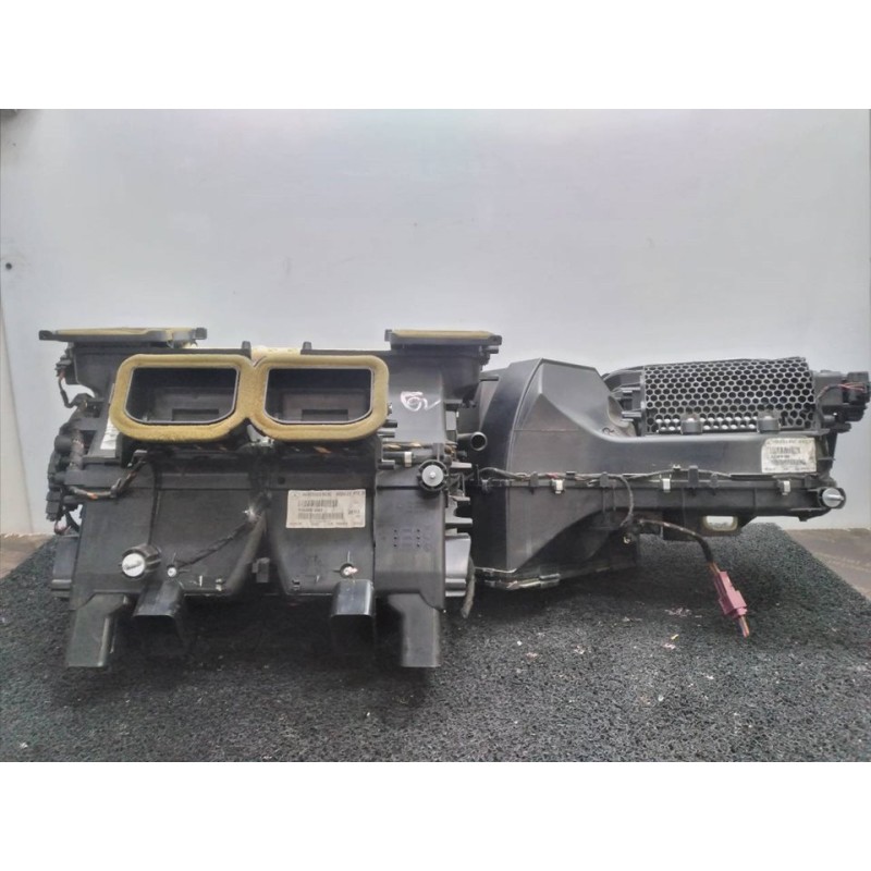 Recambio de calefaccion entera normal para mercedes-benz clase c (w204) berlina c 250 cdi blueefficiency (204.003) referencia OE - Negro