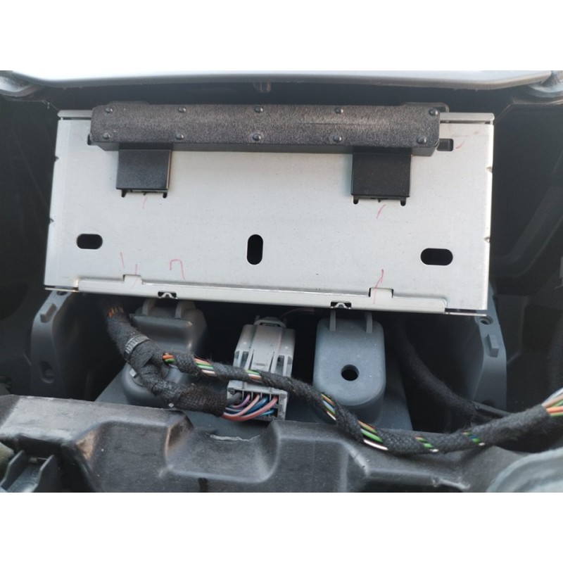 Recambio de sistema audio / radio cd para ford fiesta (cb1) trend referencia OEM IAM AA6T18C815AD  