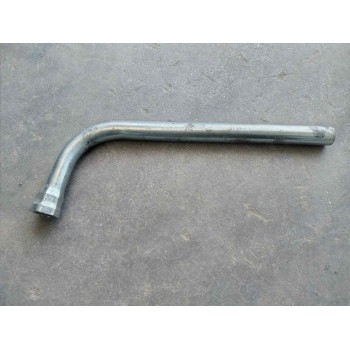 LLAVE RUEDA 