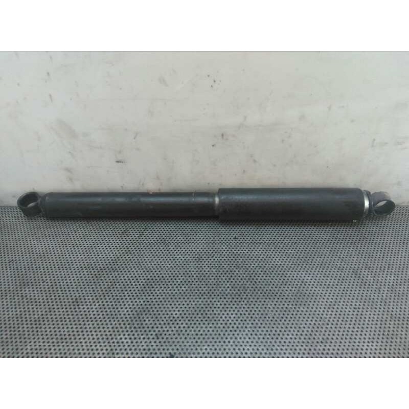 Recambio de amortiguador trasero izquierdo para nissan terrano/terrano.ii (r20) 2.7 turbodiesel referencia OEM IAM   