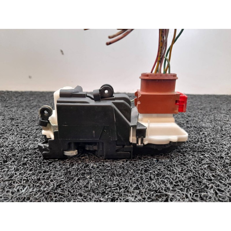 Recambio de cerradura puerta delantera derecha para peugeot 607 (s1) pack referencia OEM IAM   