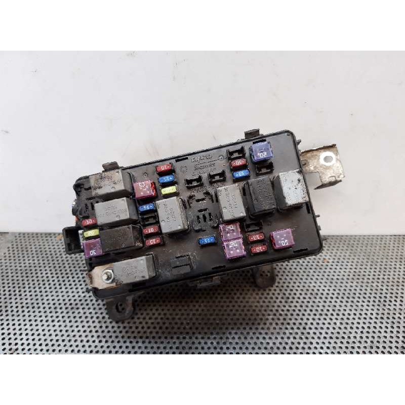 Recambio de caja reles / fusibles para chevrolet aveo lt referencia OEM IAM 96651959  