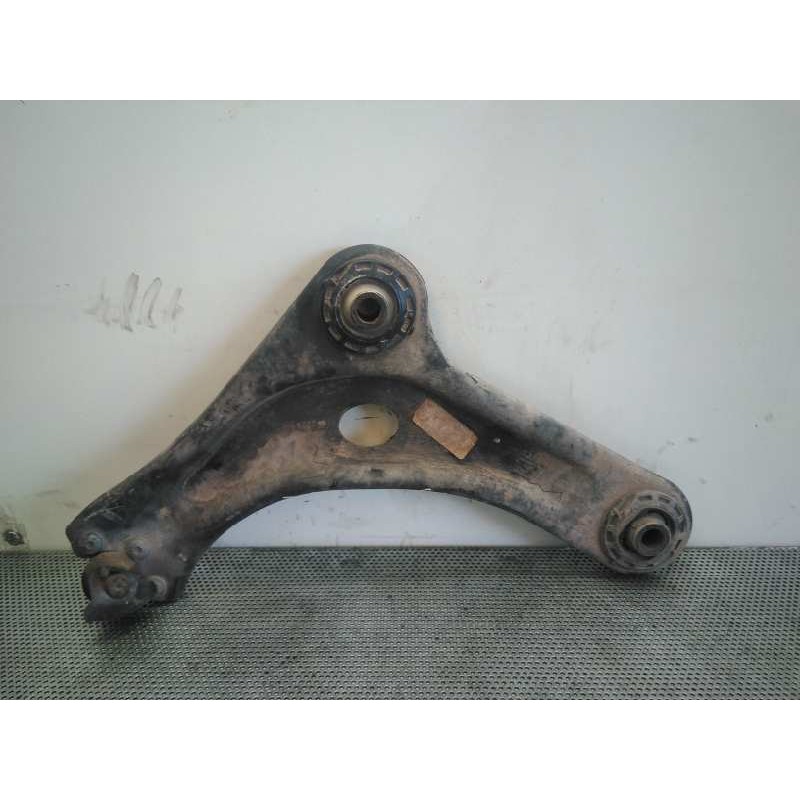 Recambio de brazo suspension inferior delantero izquierdo para peugeot 1007 1.4 referencia OEM IAM   