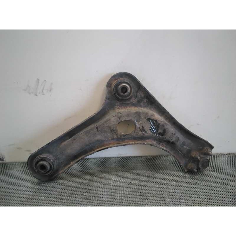 Recambio de brazo suspension inferior delantero izquierdo para peugeot 1007 1.4 referencia OEM IAM - Rojo 2
