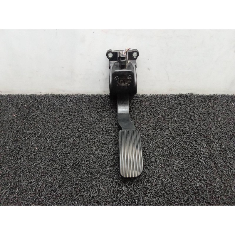 Recambio de potenciometro pedal para mercedes-benz vito (w639) basic, combi 111 cdi compacto (639.601) referencia OEM IAM 028075
