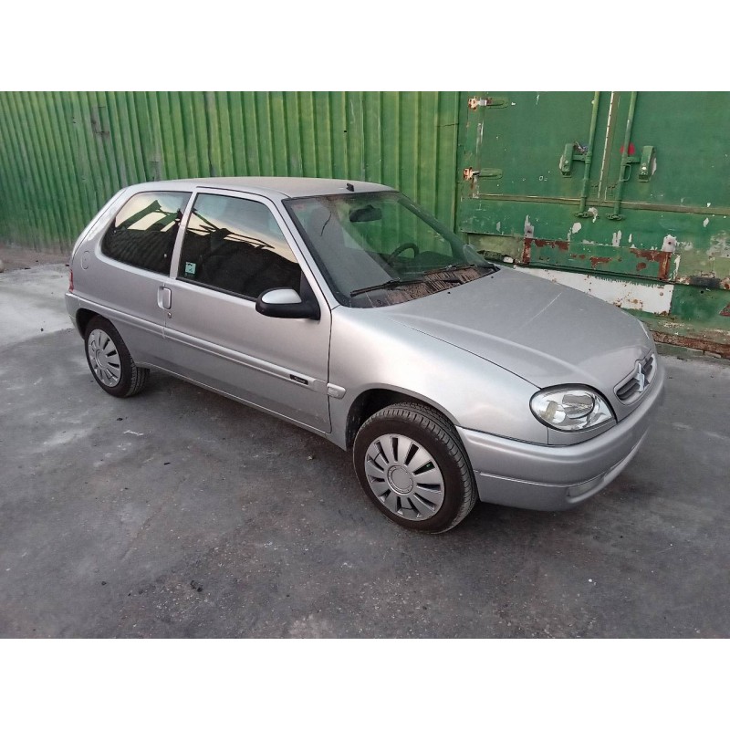 citroën saxo del año 2000