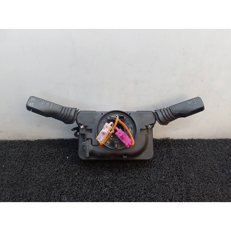 Recambio de mando luces para opel zafira b cosmo referencia OEM IAM 204283 13250224 