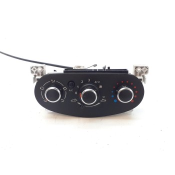 MANDO CALEFACCION / AIRE ACONDICIONADO 5P3743000 