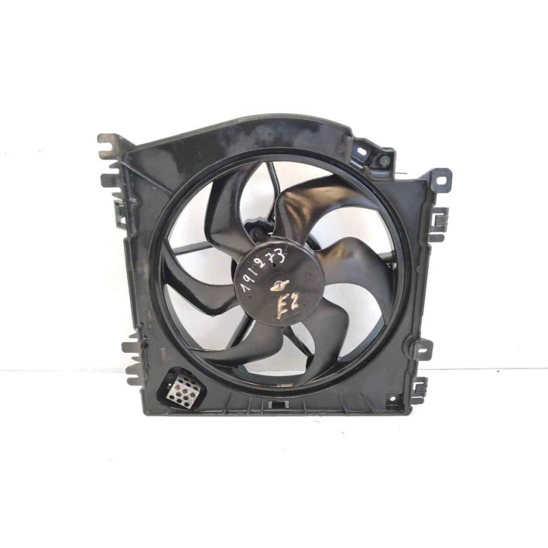Recambio de electroventilador para nissan micra (k12e) acenta referencia OEM IAM 8200688375 1831441000 FAURECIA