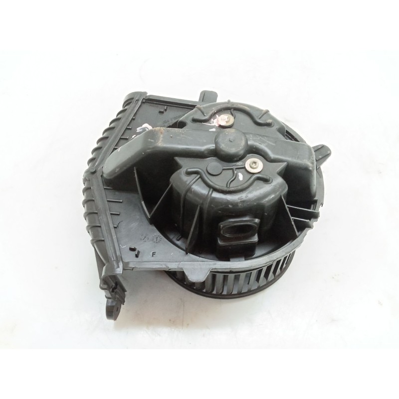 Recambio de motor calefaccion para renault scenic ii 1.5 dci diesel referencia OEM IAM 7737016501  VALEO
