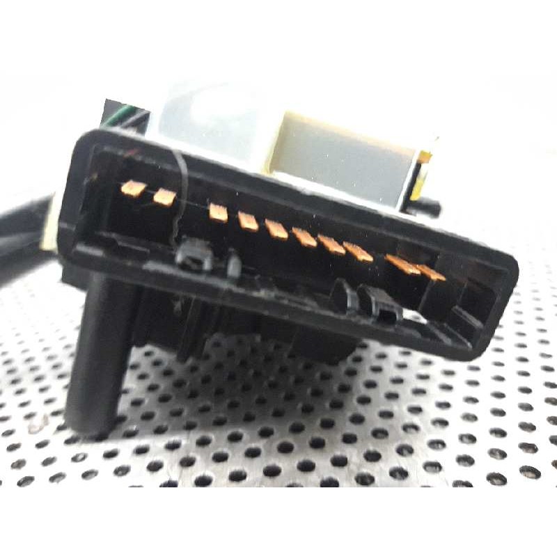 Recambio de mando limpia para kia picanto 1.1 ex referencia OEM IAM 75733A - Rojo 4