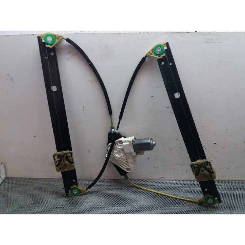 Recambio de elevalunas delantero derecho para audi a4 ber. (b8) básico quattro referencia OEM IAM 8K0837462A  