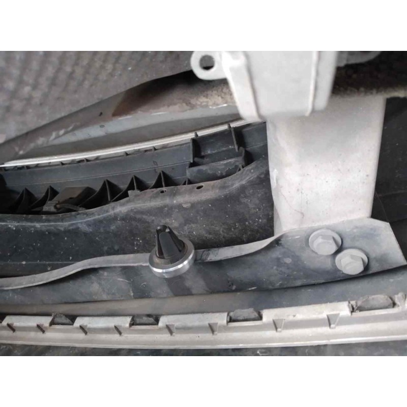 Recambio de refuerzo paragolpes trasero para audi a4 ber. (b8) e referencia OEM IAM   