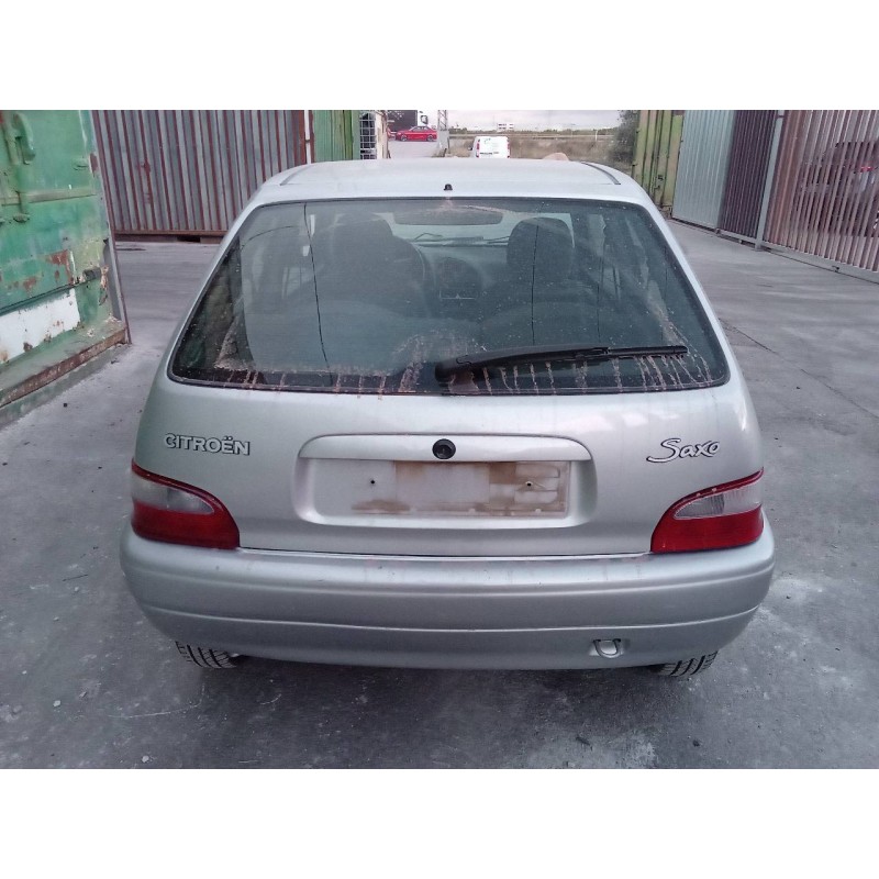 citroën saxo del año 2000