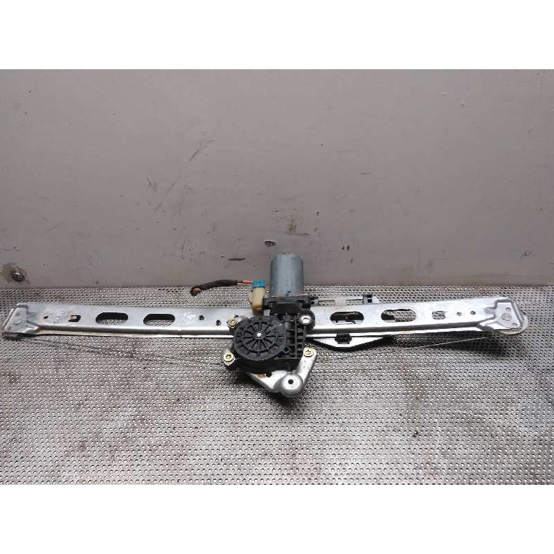 Recambio de elevalunas trasero izquierdo para mercedes-benz clase m (w163) 2.7 cdi 20v cat referencia OEM IAM   
