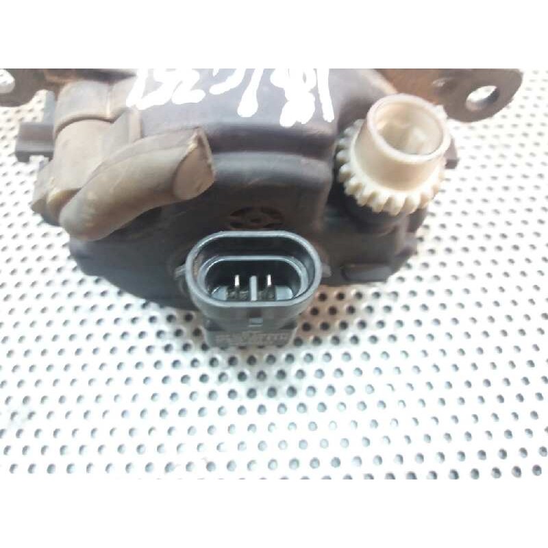 Recambio de faro antiniebla izquierdo para citroën c5 berlina exclusive referencia OEM IAM 2