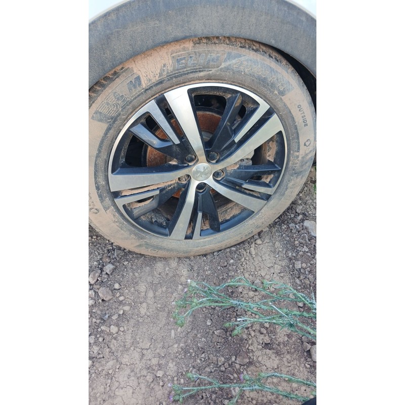 Recambio de llanta para peugeot 3008 active referencia OEM IAM - Blanco 2