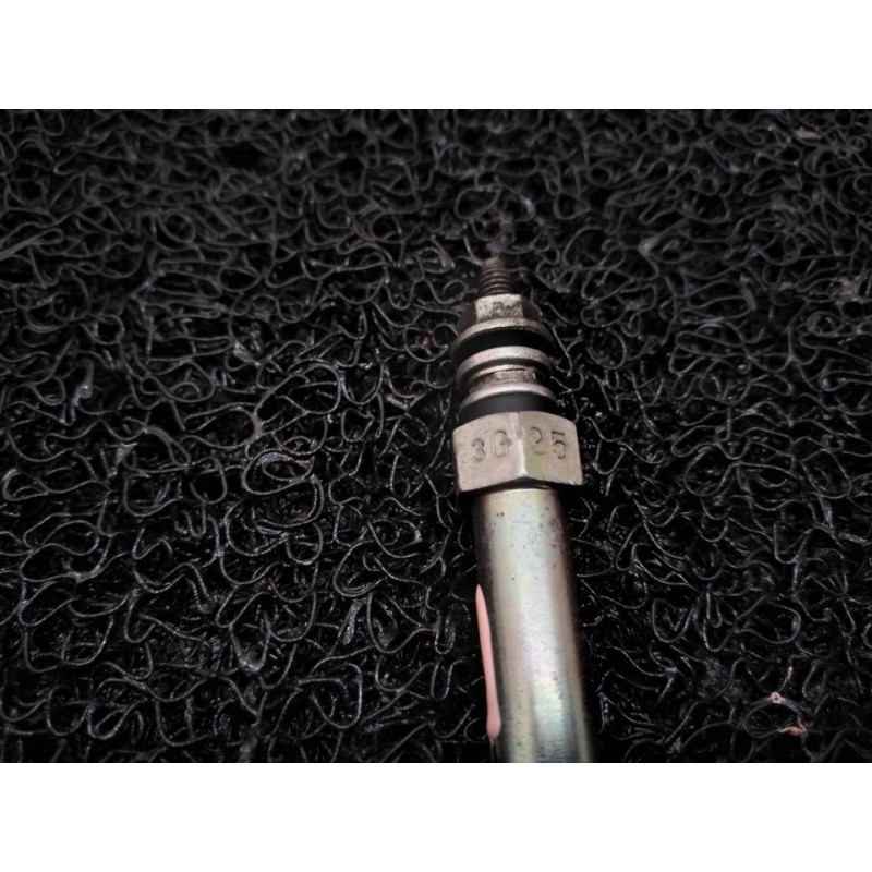 Recambio de calentadores para mitsubishi montero (v60/v70) 3.2 di-d gls (3-ptas.) referencia OEM IAM 3G25 2