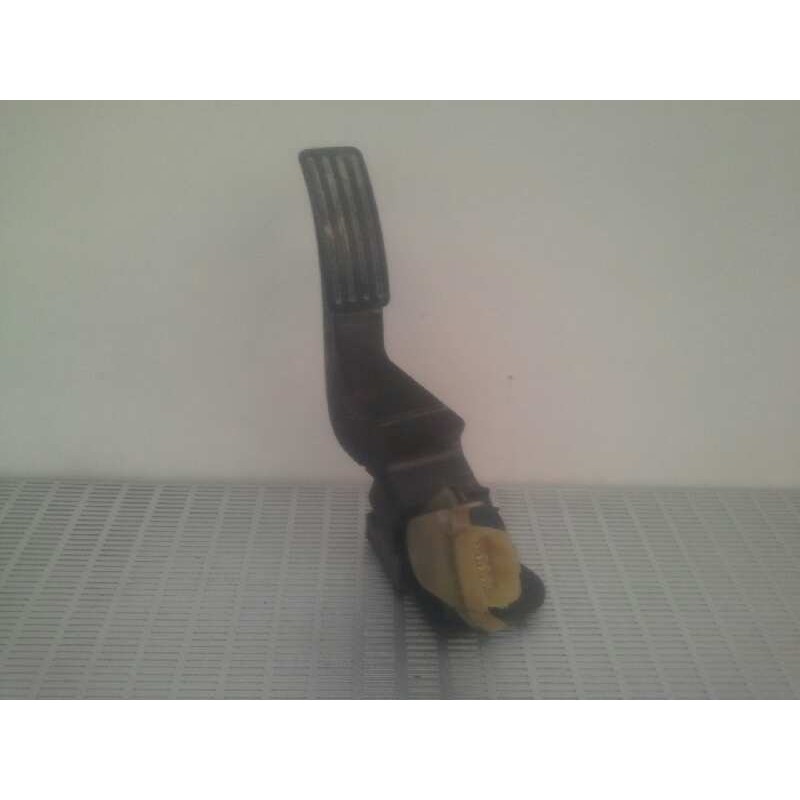 Recambio de potenciometro pedal para ford transit mod. 2000 combi 2.4 tde referencia OEM IAM   