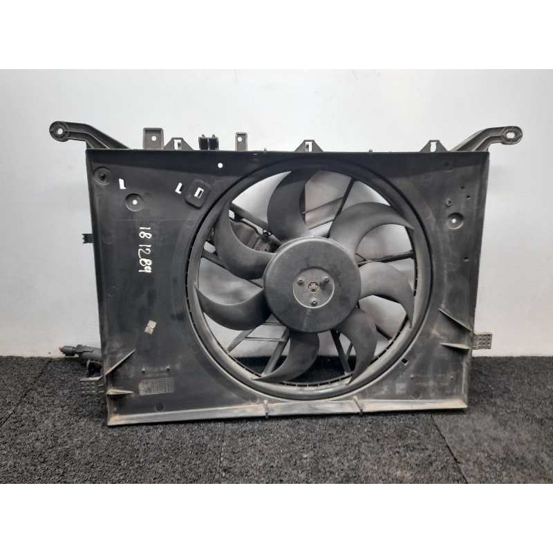 Recambio de electroventilador para volvo v70 familiar d5 referencia OEM IAM 1137328081 0130303947 