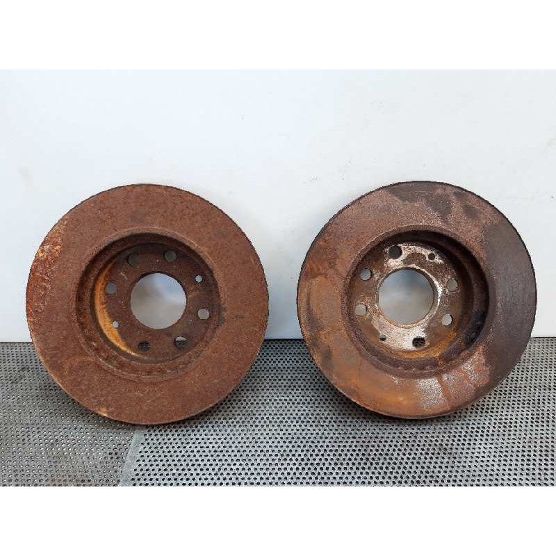 Recambio de disco freno delantero para chevrolet aveo lt referencia OEM IAM - Negro 2