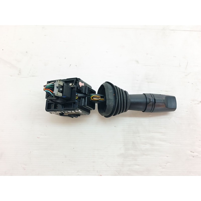 Recambio de mando luces para chevrolet captiva 2.0 vcdi ls referencia OEM IAM 202005410 - Negro 3