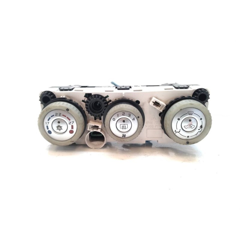 Recambio de mando climatizador para mitsubishi colt berlina 5 (z30a) 1.1 cat referencia OEM IAM 69667301 4283G 983860X