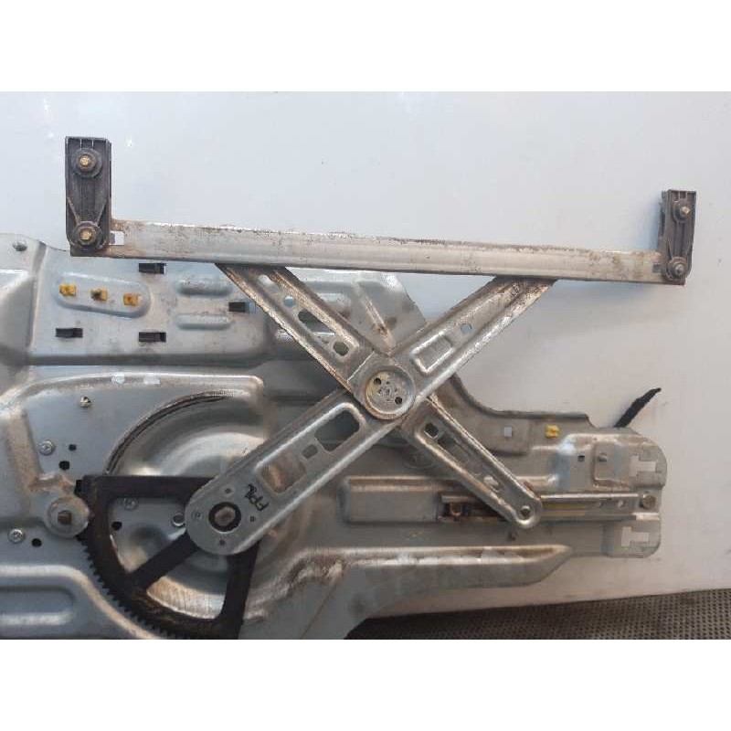 Recambio de elevalunas delantero izquierdo para kia cerato 2.0 ex crdi berlina (4-ptas.) referencia OEM IAM - Azul 2