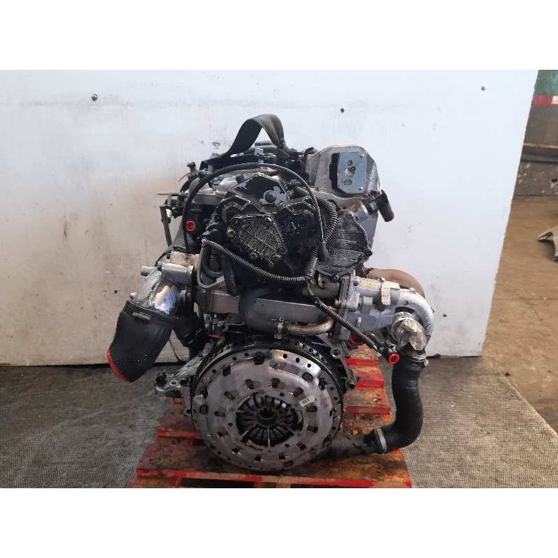 Recambio de motor completo para volvo v70 familiar d5 referencia OEM IAM D5244T  
