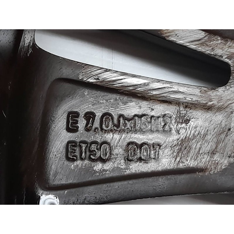 Recambio de llanta para ford c-max trend referencia OEM IAM ET50 - Blanco 2