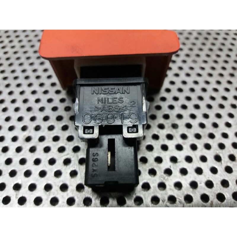Recambio de warning para nissan nt400 cabstar (01/20214) cabstar 35.xx cabina simple cabina individual referencia OEM IAM 06019 - Blanco 3